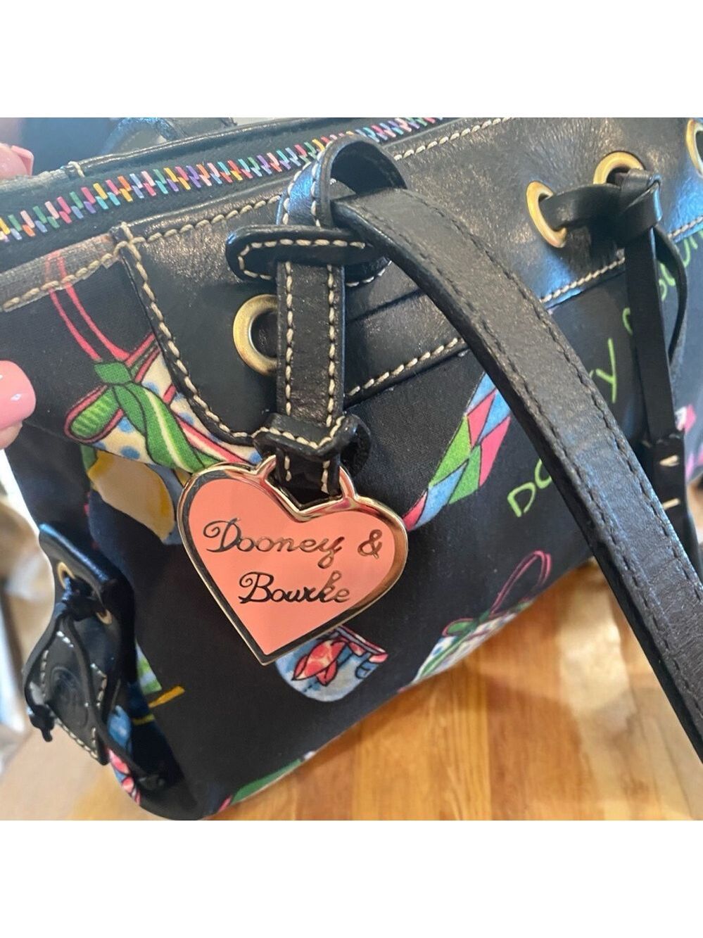 Vintage Y2K Dooney & Bourke Miami Beach Black & Multi Uncoated Bag & Wallet - Picture 8 of 16